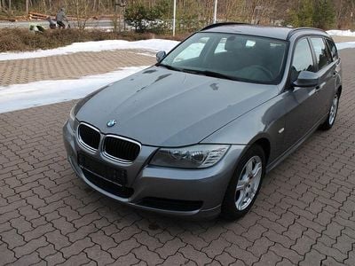 Gebraucht BMW 316 Sport Line 116 PS (85 kW) 2012 Grau Kombi