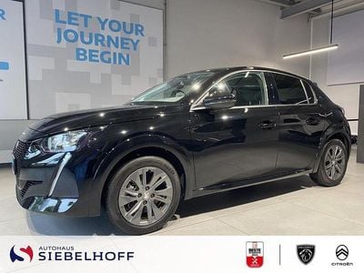 Gebraucht Peugeot e-208 Allure 100 kW (136 PS) 2023 Schwarz Kleinwagen