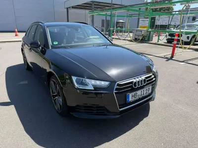 Gebraucht Audi A4 Design 150 PS (110 kW) 2019 Schwarz Limousine