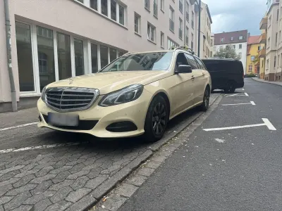 Gebraucht Mercedes E200 136 PS (100 kW) 2016 Gelb Kombi
