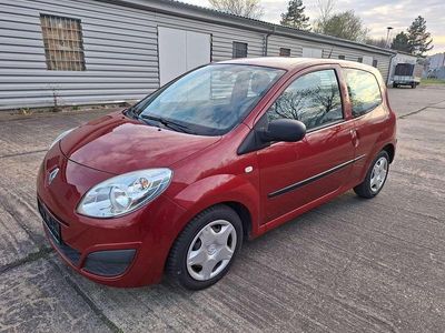 Gebraucht Renault Twingo Authentique 58 PS (42 kW) 2010 Rot Kleinwagen
