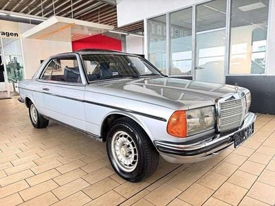 Gebraucht Mercedes 230 109 PS (80 kW) 1979 Other Coupé