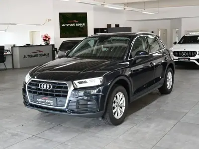 Gebraucht Audi Q5 Sport 190 PS (139 kW) 2019 Blau SUV