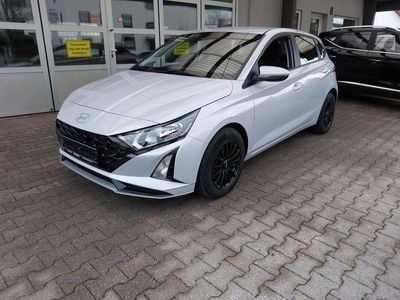 Grau Gebraucht 2024 Hyundai i20 Kleinwagen | 19.490 € (Fairer Preis)