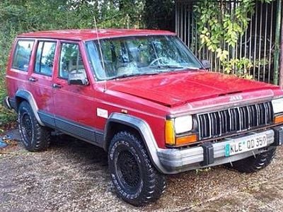 Gebraucht Jeep Cherokee 185 PS (136 kW) 1991 Rot SUV