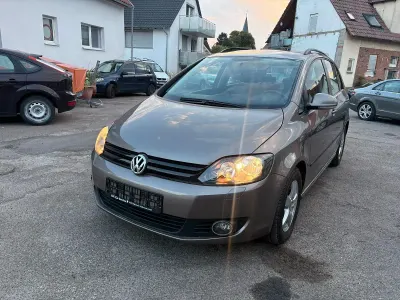 Gebraucht VW Golf VII 90 PS (66 kW) 2012 Braun Kleinwagen
