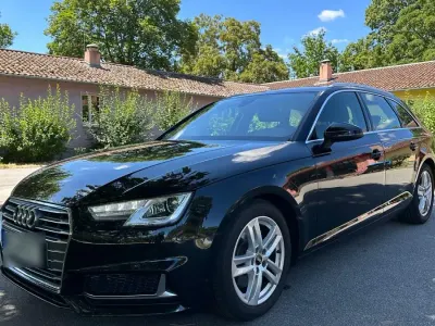 Gebraucht Audi A4 Sport 150 PS (110 kW) 2019 Schwarz Kombi