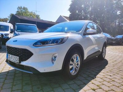Second-hand Ford Kuga Cool & Connect 120 CP (88 kW) 2023 Alb SUV