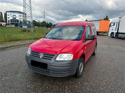 Usata VW Caddy 102 CV (75 kW) 2004 Rosso Monovolume
