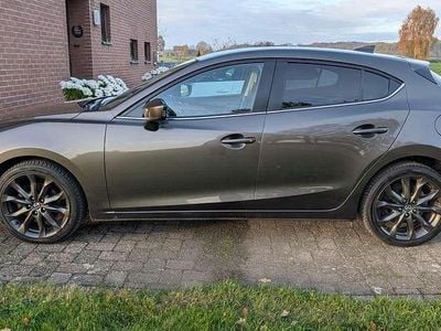 Gebraucht Mazda 3 Nakama 120 PS (88 kW) 2016 Andere farben Limousine