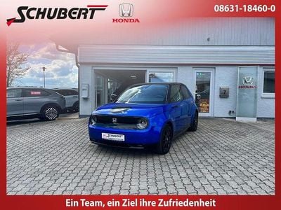Second-hand Honda e Advance 113 kW (154 CP) 2022 Albastru Hatchback