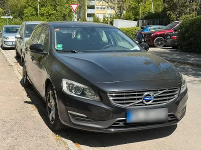 Occasion Volvo V60 Momentum 136 ch (100 kW) 2014 Noir Break