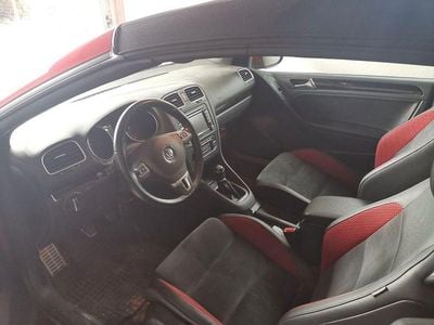Gebraucht VW Golf Cabriolet Edition 140 PS (102 kW) 2012 Rot Cabrio