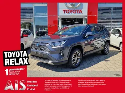 Neu Toyota RAV4 Hybrid 218 PS (160 kW) 2025 Lichtsilber SUV