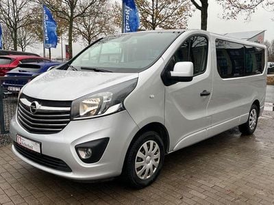 Silber Gebraucht 2016 Opel Vivaro Van / Kleinbus | 13.990 € (Etwas zu teuer)