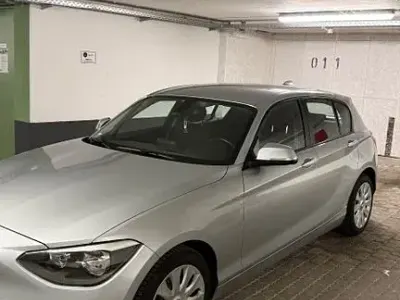 Gebraucht BMW 116 136 PS (100 kW) 2013 Grau Kleinwagen