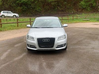 Gebraucht Audi A3 Attraction 105 PS (77 kW) 2011 Silber Kleinwagen