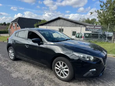 Gebraucht Mazda 3 Center-Line 150 PS (110 kW) 2015 Schwarz Limousine