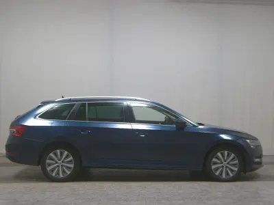 Brugt Skoda Superb 150 HK (110 kW) 2021 Blå Stationcar