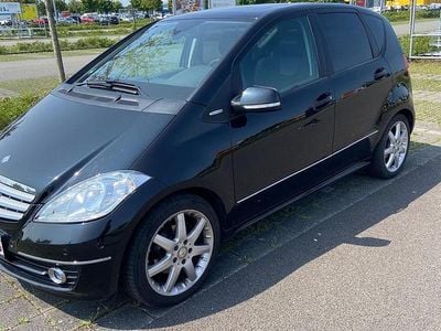 Mercedes A200