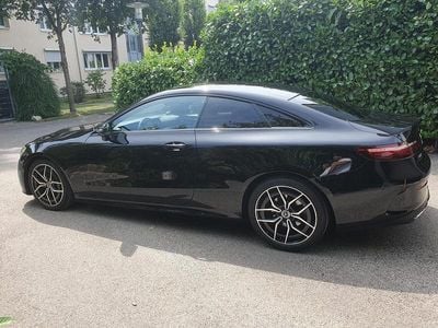 Mercedes E200