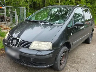 Używany Seat Alhambra 2004 Czarny Minivan