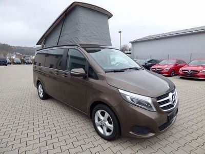 Mercedes V220