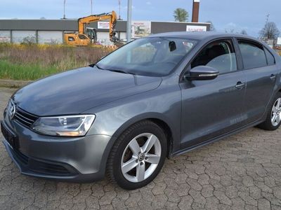 gebraucht VW Jetta VI Comfortline Climatr. SHZ Navi PDC