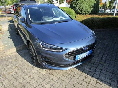 Neu Ford Focus Titanium X 155 PS (114 kW) 2025 Blau Limousine