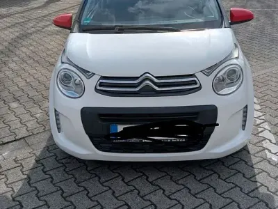 Gebraucht Citroën C1 SELECTION 69 PS (50 kW) 2016 Rot Kleinwagen