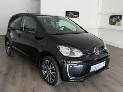 Gebraucht VW e-up! Style 61 kW (83 PS) 2022 Schwarz Kleinwagen