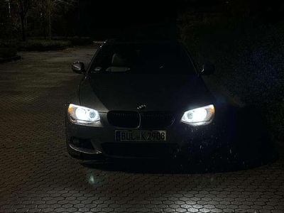 Grau Gebraucht 2011 BMW 335 Coupé | 18.000 € (Fairer Preis)