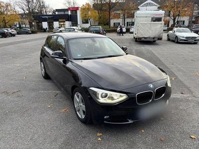 Gebraucht BMW 116 116 PS (85 kW) 2012 Schwarz Kleinwagen