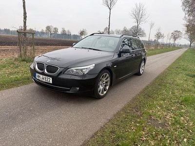 Second-hand BMW 523 190 CP (139 kW) 2008 Negru Break