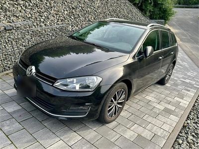 Gebraucht VW Golf VII Allstar 110 PS (80 kW) 2017 Schwarz Kombi