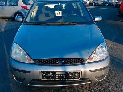 Gebraucht Ford Focus 115 PS (84 kW) 2005 Silber Kombi