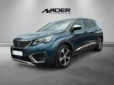 Gebraucht Peugeot 5008 Crossway 181 PS (133 kW) 2019 Andere SUV