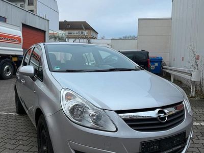 Gebraucht Opel Corsa 90 PS (66 kW) 2010 Silber Kleinwagen
