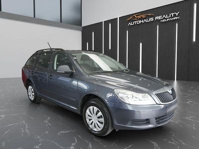 Gebraucht Skoda Octavia Ambition 122 PS (89 kW) 2012 Grau Kombi