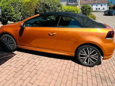 Gebraucht VW Golf Cabriolet 125 PS (91 kW) 2016 Orange Cabrio