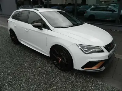 Gebraucht Seat Leon Beats 300 PS (220 kW) 2020 Nevada weiß metallic Kombi