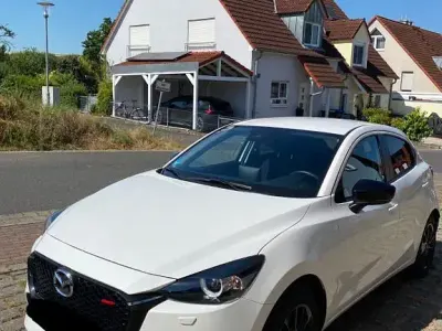 Gebraucht Mazda 2 Homura-Line 90 PS (66 kW) 2024 Weiß Kleinwagen