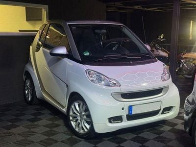 Weiß Gebraucht 2012 Smart ForTwo Cabrio Cabrio | 6.900 € (Fairer Preis)
