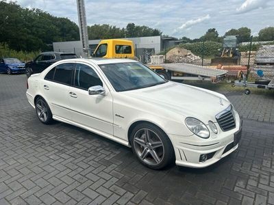 Mercedes E63 AMG