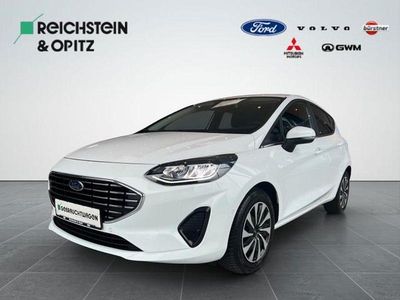 Gebraucht Ford Fiesta Titanium 125 PS (91 kW) 2022 Frost weiß Kleinwagen