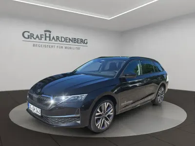 Usata Skoda Octavia Tour 150 CV (110 kW) 2025 Nero Station wagon