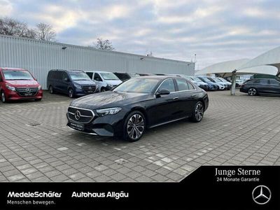 Lack obsidianschwarz (metallic) Gebraucht 2024 Mercedes E300 Avantgarde Limousine | 47.249 € (Guter Preis)