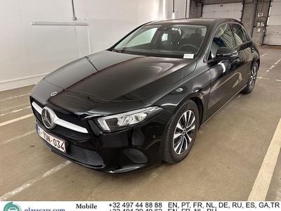 Gebraucht Mercedes A180 116 PS (85 kW) 2020 Schwarz Limousine