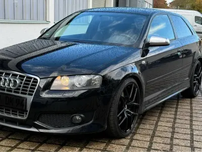 Gebraucht Audi S3 265 PS (194 kW) 2006 Schwarz Kleinwagen