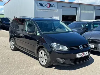 Gebraucht VW Touran Cup 140 PS (102 kW) 2014 Schwarz Van / Kleinbus